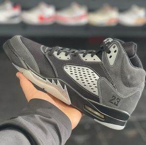 Jordan 5 anthracite